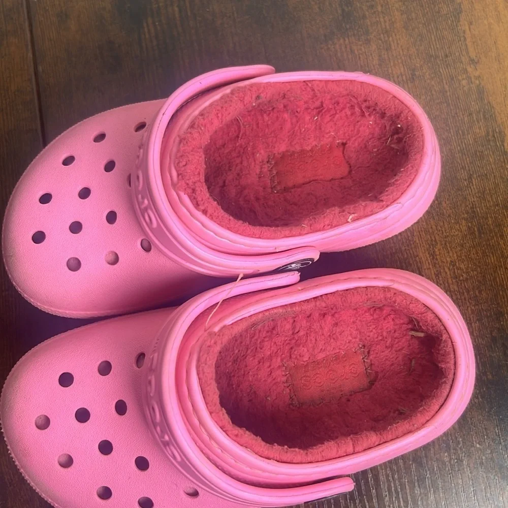 CROCS kids fuzzy